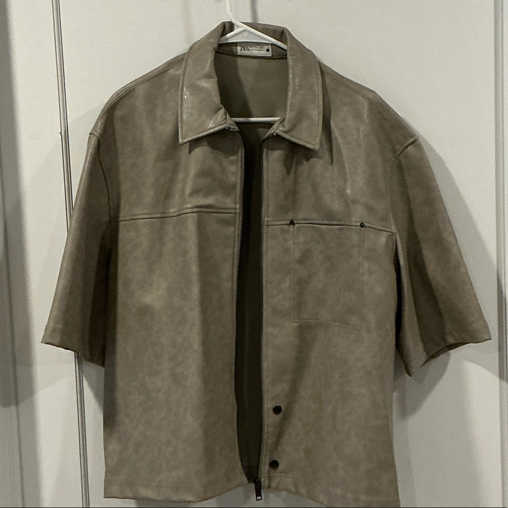 Men's Tan Jacket